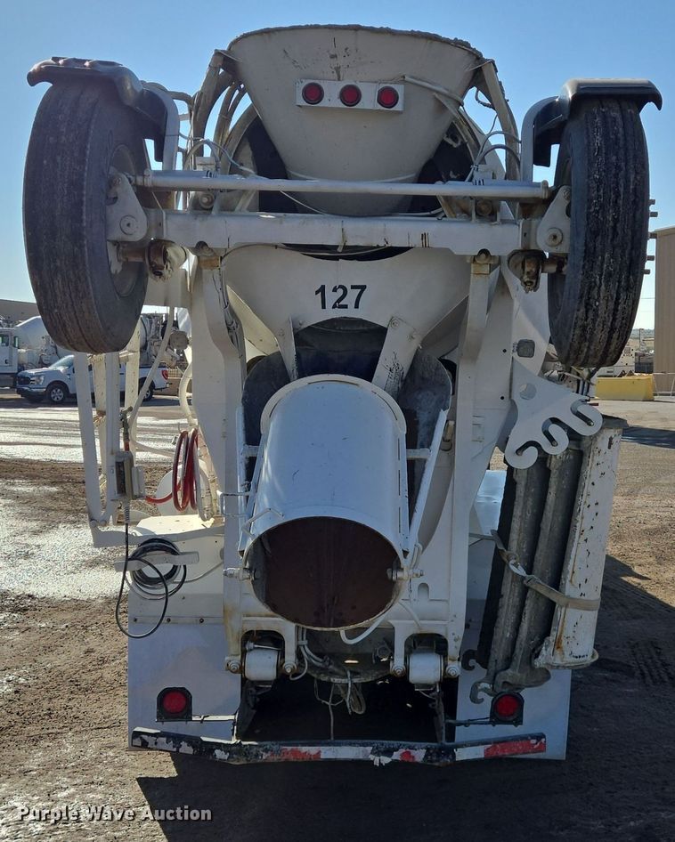 image for item DO2507 2006 Kenworth W900 ready mix truck