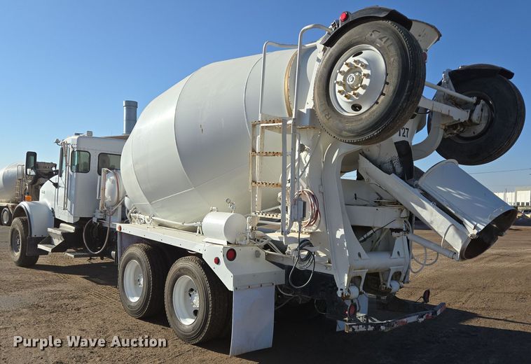 image for item DO2507 2006 Kenworth W900 ready mix truck