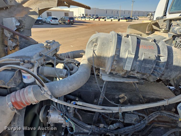 image for item DO2507 2006 Kenworth W900 ready mix truck