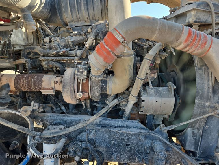 image for item DO2507 2006 Kenworth W900 ready mix truck