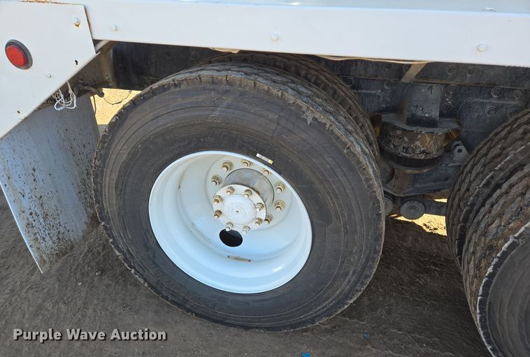 image for item DO2507 2006 Kenworth W900 ready mix truck