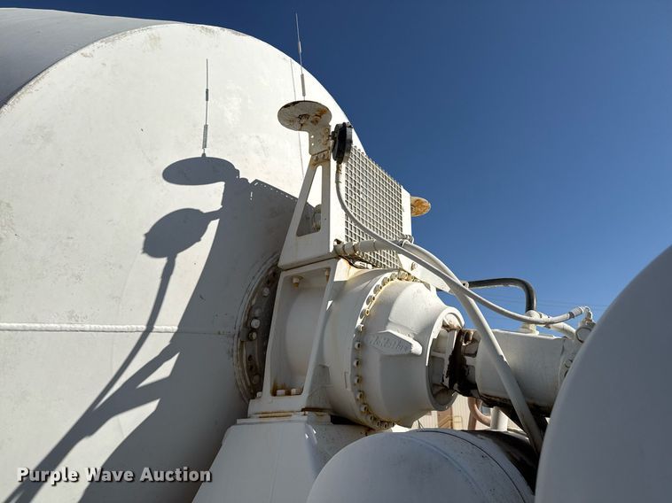 image for item DO2508 2006 Kenworth W900 ready mix truck