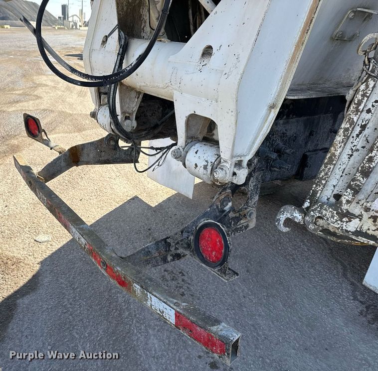 image for item DO2508 2006 Kenworth W900 ready mix truck