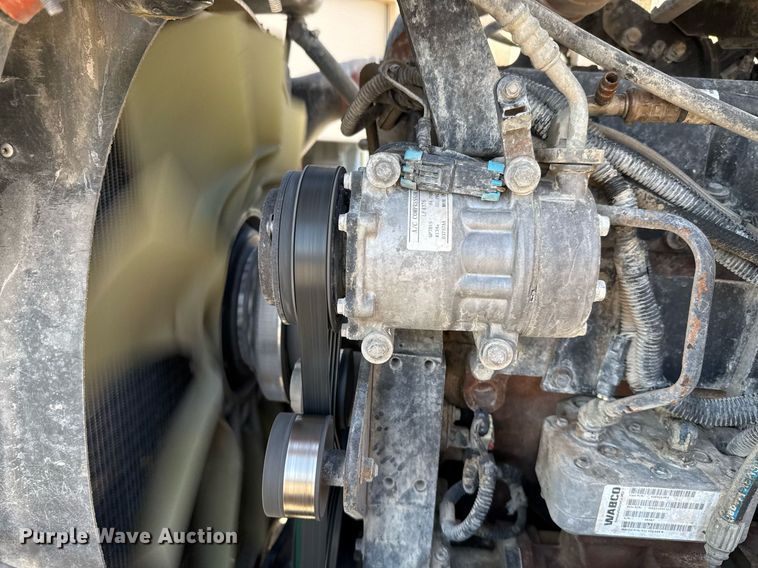 image for item DO2508 2006 Kenworth W900 ready mix truck