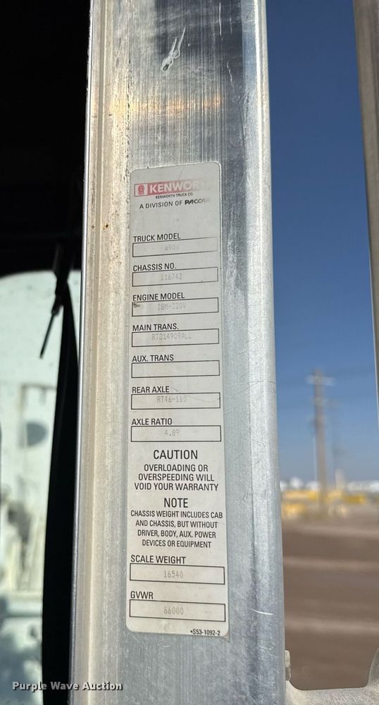 image for item DO2508 2006 Kenworth W900 ready mix truck