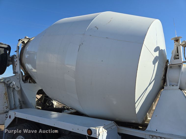 image for item DO2509 2006 Kenworth W900 ready mix truck