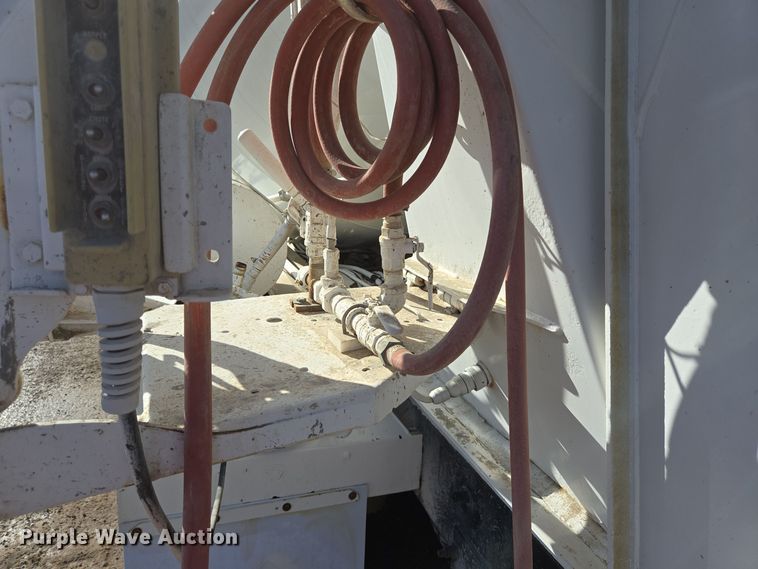 image for item DO2509 2006 Kenworth W900 ready mix truck