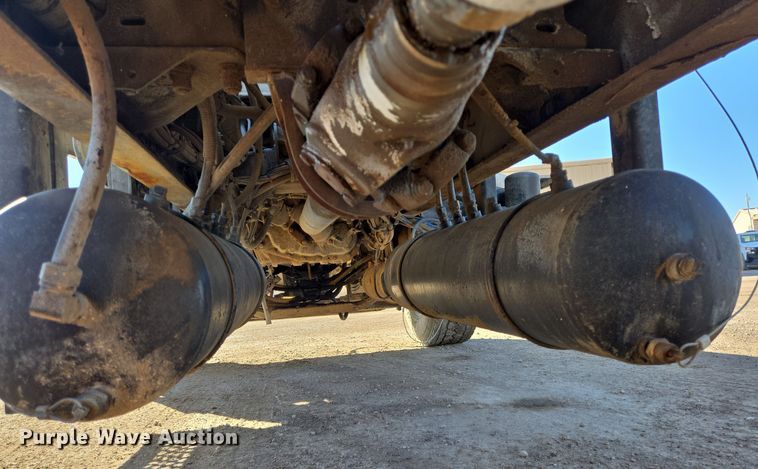 image for item DO2509 2006 Kenworth W900 ready mix truck