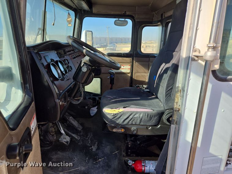 image for item DO2509 2006 Kenworth W900 ready mix truck