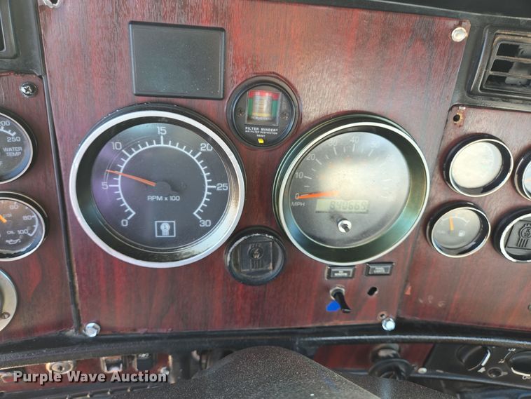 image for item DO2509 2006 Kenworth W900 ready mix truck