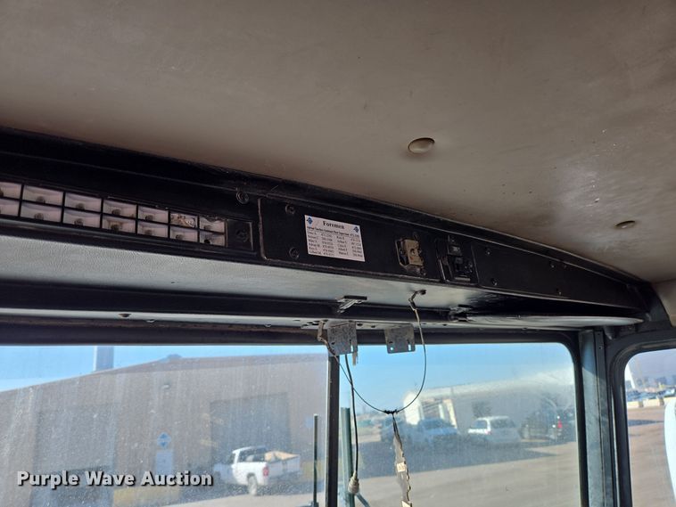 image for item DO2509 2006 Kenworth W900 ready mix truck