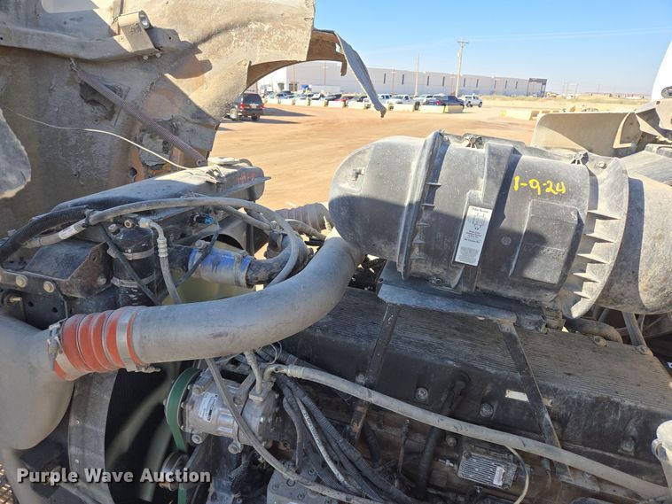 image for item DO2509 2006 Kenworth W900 ready mix truck