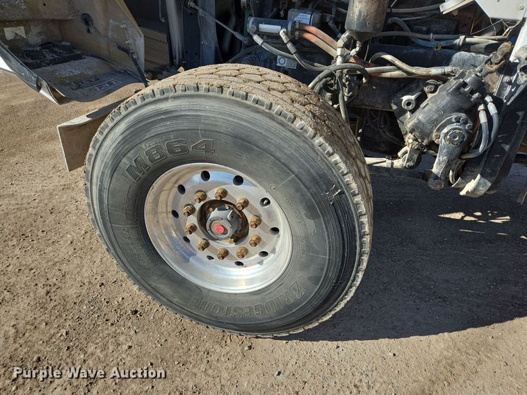 image for item DO2509 2006 Kenworth W900 ready mix truck