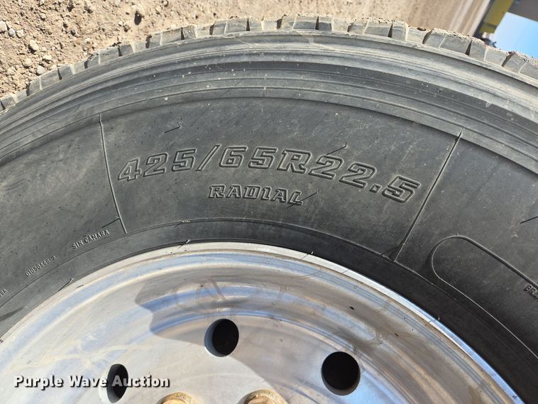 image for item DO2509 2006 Kenworth W900 ready mix truck