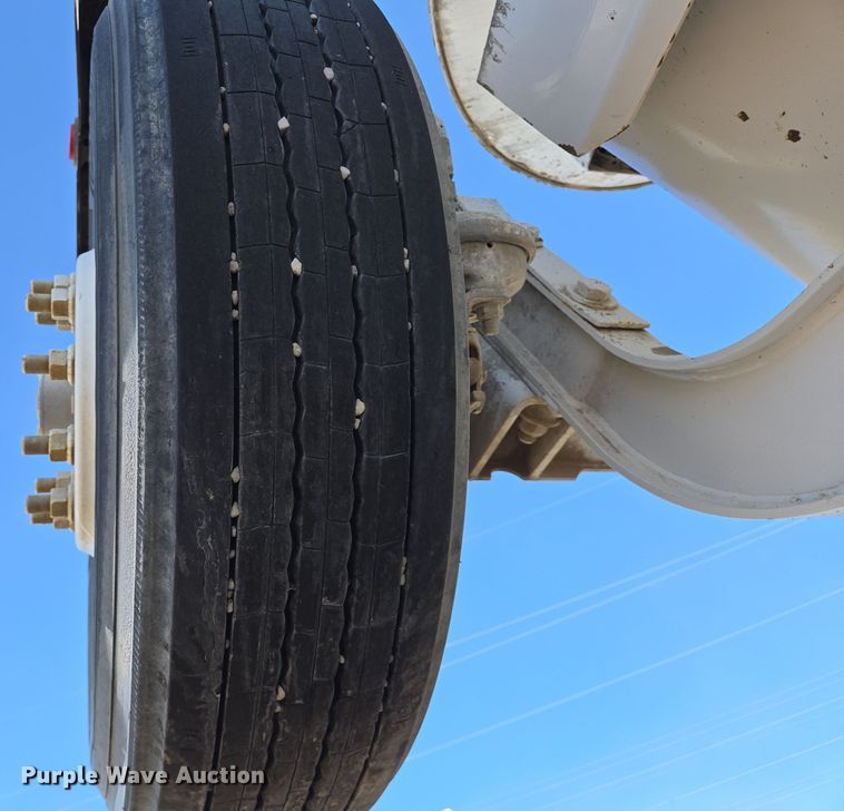 image for item DO2509 2006 Kenworth W900 ready mix truck