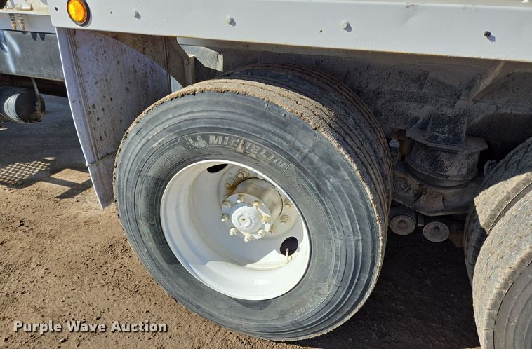 image for item DO2509 2006 Kenworth W900 ready mix truck