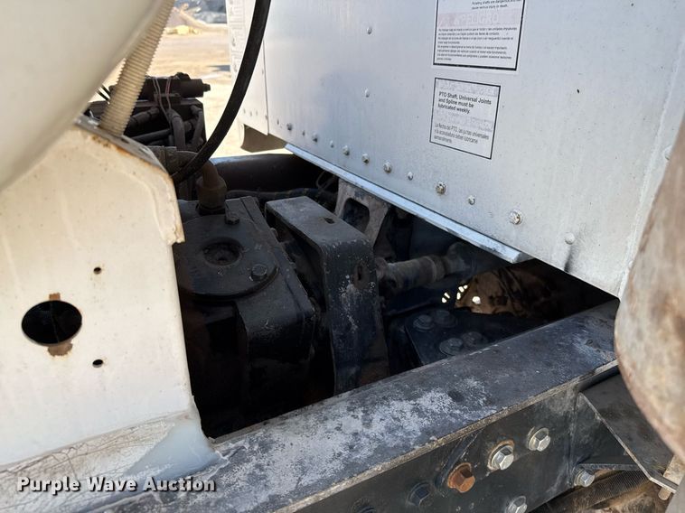 image for item DO2510 2006 Kenworth W900 ready mix truck