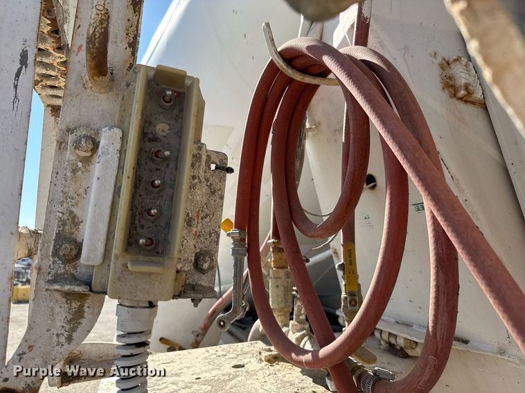 image for item DO2510 2006 Kenworth W900 ready mix truck