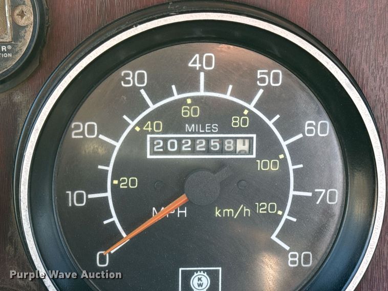 image for item DO2510 2006 Kenworth W900 ready mix truck