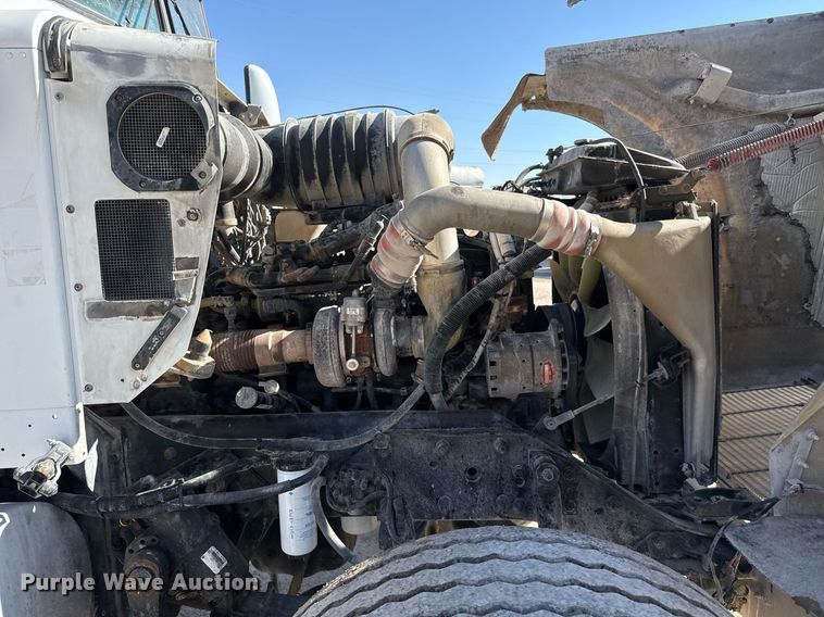 image for item DO2510 2006 Kenworth W900 ready mix truck