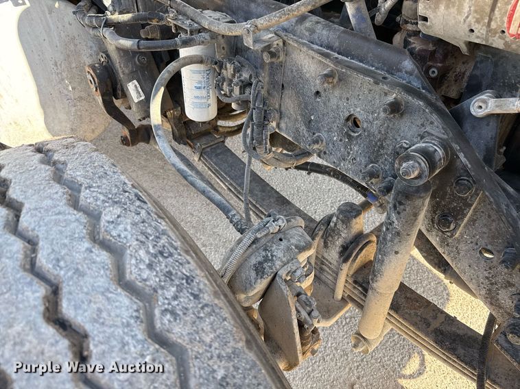 image for item DO2510 2006 Kenworth W900 ready mix truck