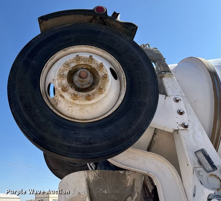 image for item DO2510 2006 Kenworth W900 ready mix truck