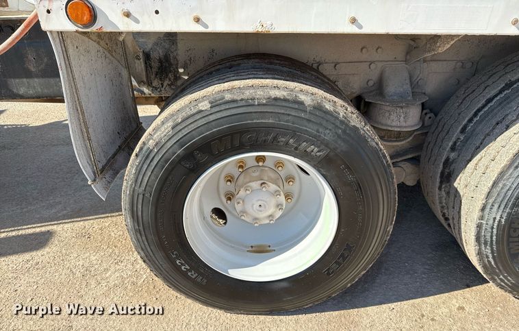 image for item DO2510 2006 Kenworth W900 ready mix truck