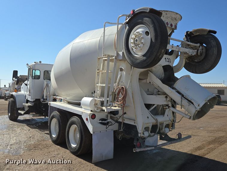 image for item DO2511 2006 Kenworth W900 ready mix truck