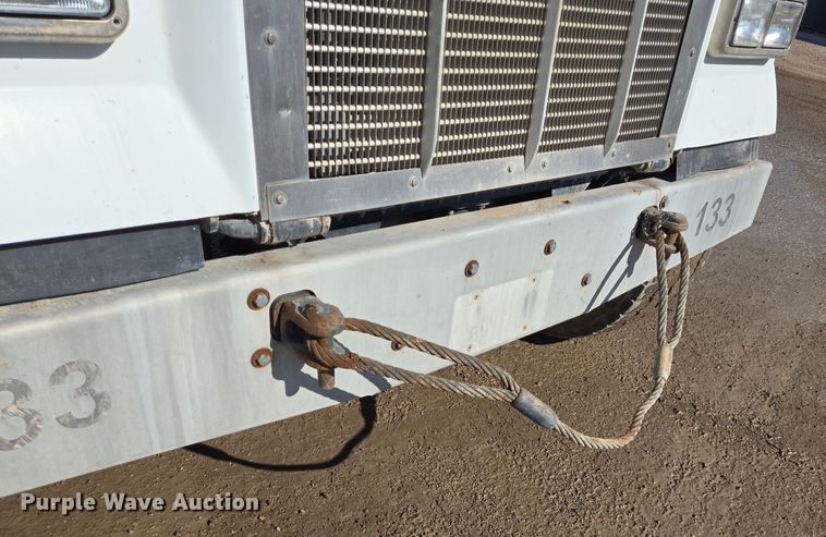 image for item DO2511 2006 Kenworth W900 ready mix truck