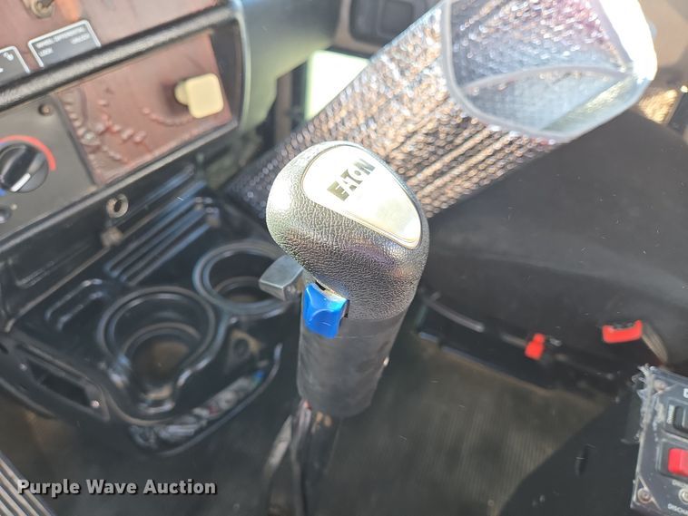 image for item DO2511 2006 Kenworth W900 ready mix truck