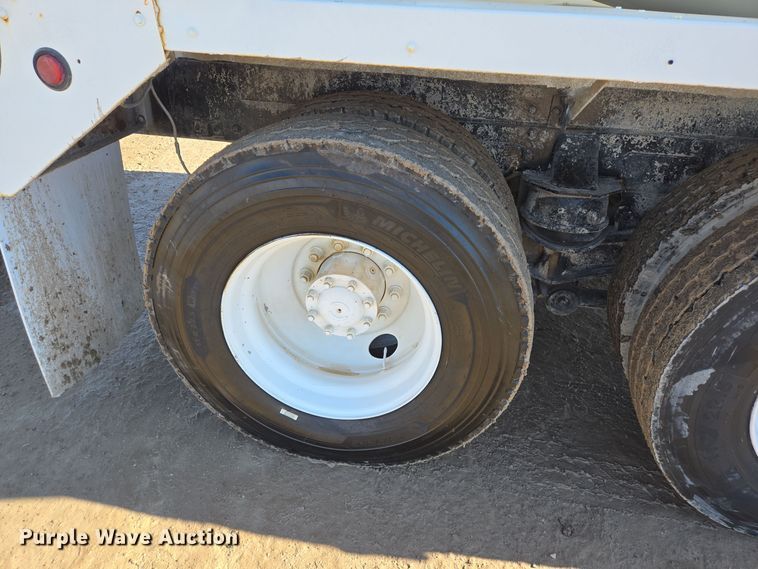 image for item DO2511 2006 Kenworth W900 ready mix truck