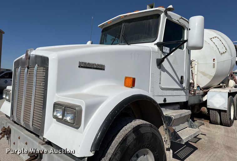 image for item DO2512 2006 Kenworth W900 ready mix truck