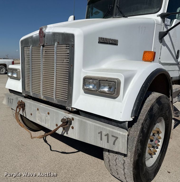 image for item DO2512 2006 Kenworth W900 ready mix truck