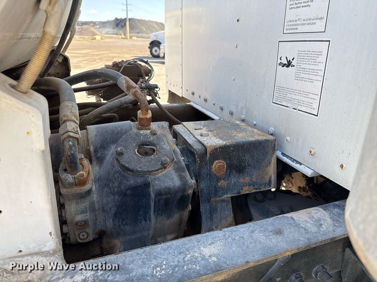 image for item DO2512 2006 Kenworth W900 ready mix truck