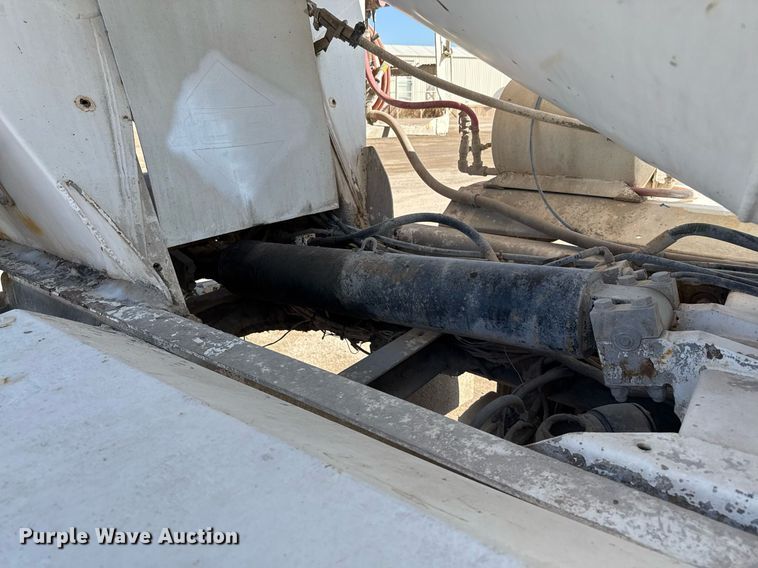 image for item DO2512 2006 Kenworth W900 ready mix truck