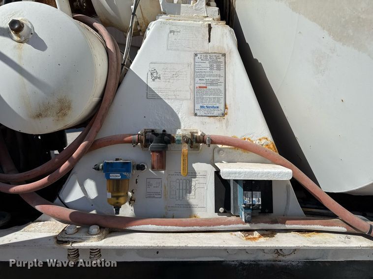 image for item DO2512 2006 Kenworth W900 ready mix truck