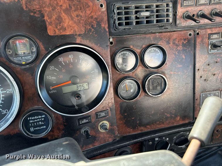 image for item DO2512 2006 Kenworth W900 ready mix truck