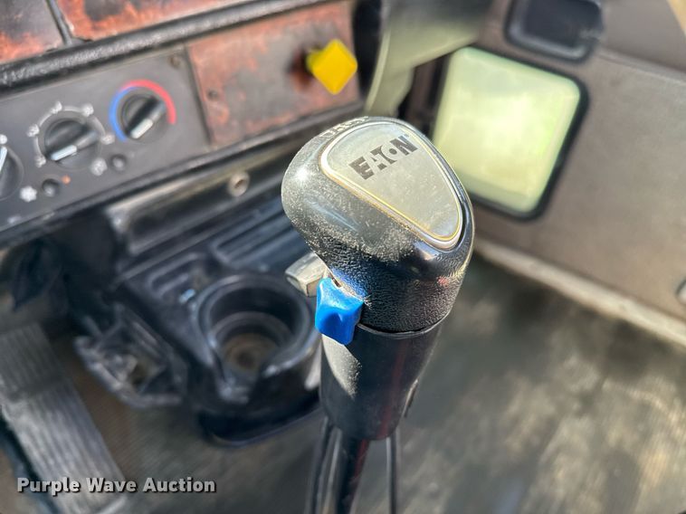 image for item DO2512 2006 Kenworth W900 ready mix truck