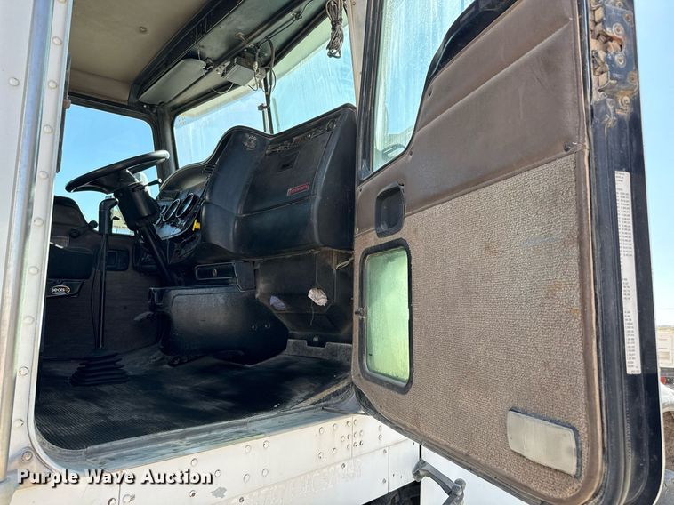 image for item DO2512 2006 Kenworth W900 ready mix truck