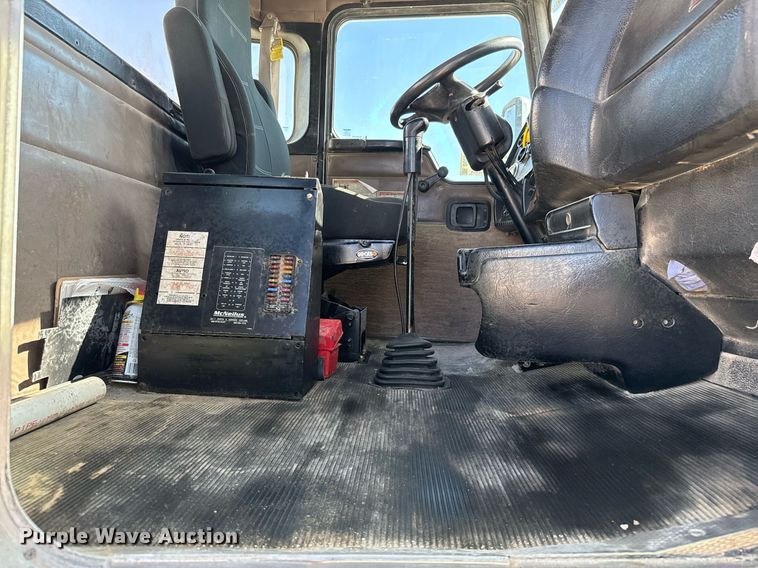 image for item DO2512 2006 Kenworth W900 ready mix truck