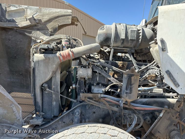 image for item DO2512 2006 Kenworth W900 ready mix truck