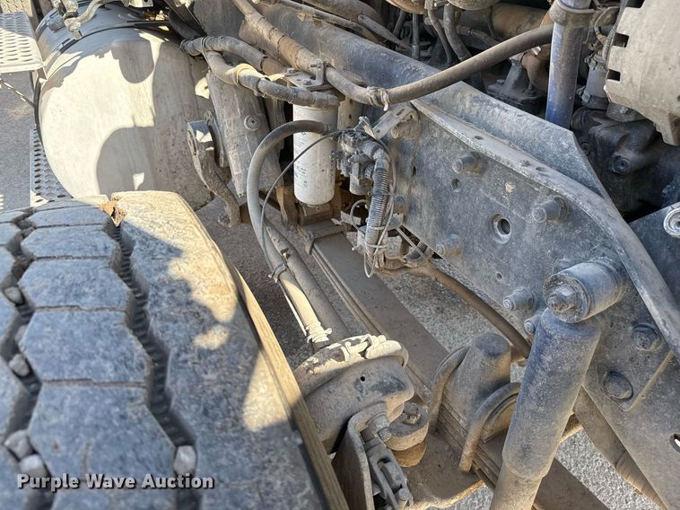 image for item DO2512 2006 Kenworth W900 ready mix truck