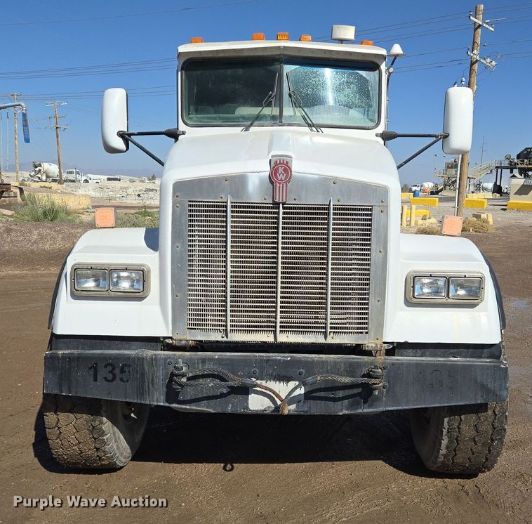 image for item DO2513 2006 Kenworth W900 ready mix truck
