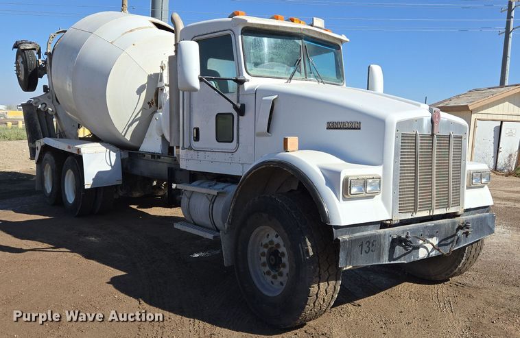 image for item DO2513 2006 Kenworth W900 ready mix truck