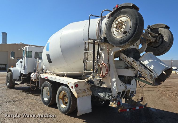 image for item DO2513 2006 Kenworth W900 ready mix truck
