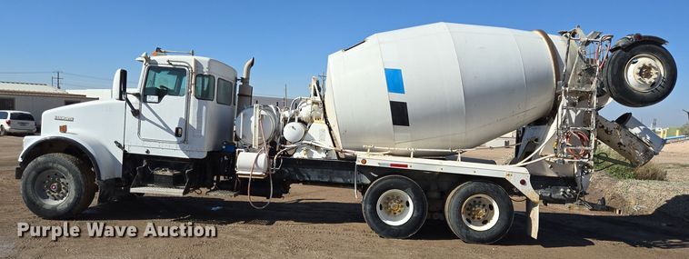 image for item DO2513 2006 Kenworth W900 ready mix truck