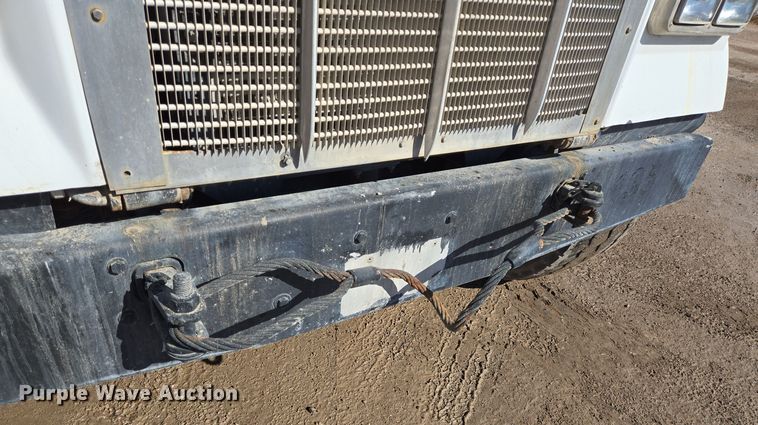 image for item DO2513 2006 Kenworth W900 ready mix truck