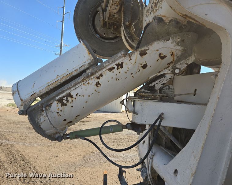 image for item DO2513 2006 Kenworth W900 ready mix truck