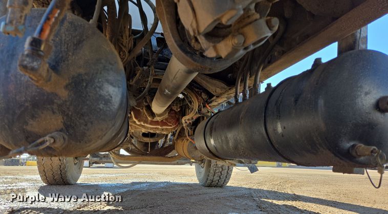 image for item DO2513 2006 Kenworth W900 ready mix truck