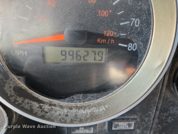 image for item DO2513 2006 Kenworth W900 ready mix truck